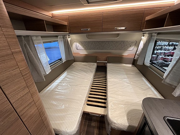 Weinsberg CaraOne EDITION HOT 480 EU Långbäddar 11 of 18