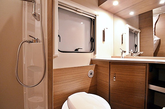 Knaus 500 KD Sport, Barnkammare 18 of 20