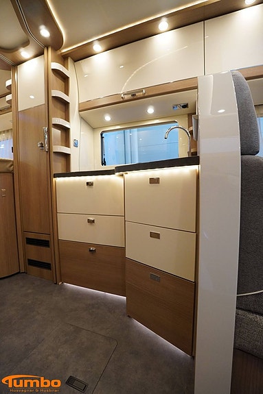 Malibu T460 KB-LE comfort Alde 9 of 21