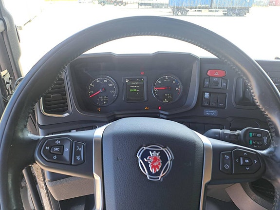Scania R500  med HIAB lastväxlare 9 of 11