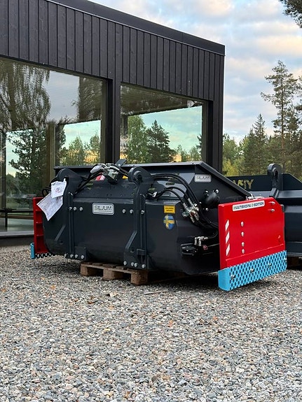 Siljum 1,9 D-Edition Multiskopa 1000mm klaff, försäsongspris