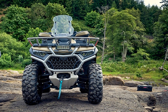 CFMOTO  C FORCE 1000 OVERLAND -10,000 kr PLOGKAMPANJ 3 of 6