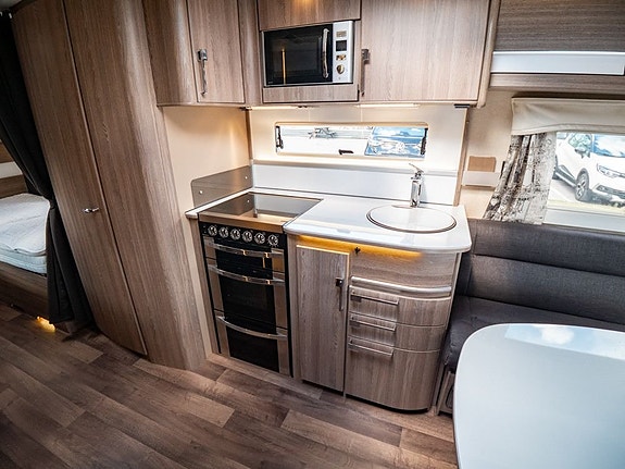 Kabe ROYAL 600 GLE KS 4 of 21