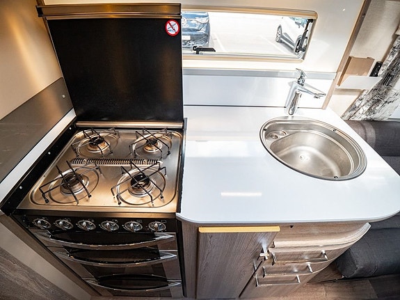 Kabe ROYAL 600 GLE KS 5 of 21