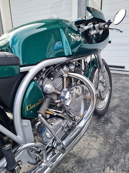 -- Norvin Vincent 1000cc Cafe racer 6 of 23