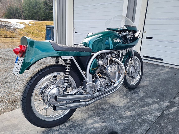-- Norvin Vincent 1000cc Cafe racer 4 of 23