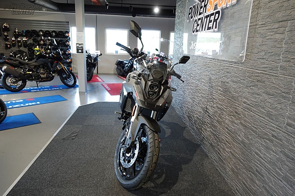 Suzuki V-STROM DL 800 *3,45% upp till 250 000:-!* 3 of 5