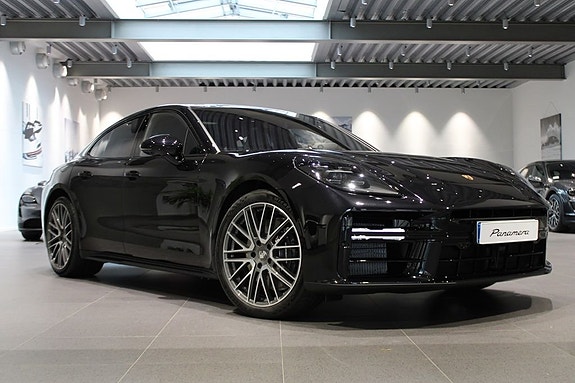 Porsche Panamera 4