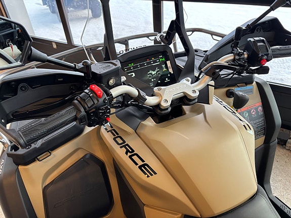 CFMOTO CForce 1000 OVERLAND  OBS Forest Green i lager Hudik vi byter in Bil och ATV 14 of 22