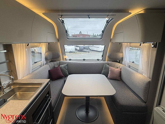 Adria ALPINA 613 UT 3 of 19