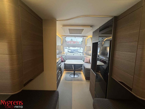 Adria ALPINA 613 UT 18 of 19