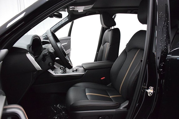 Mazda CX-60 3 of 25