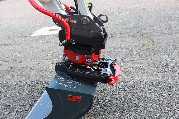 Ny Takeuchi TB370, TB 370, med stålband 12 of 12