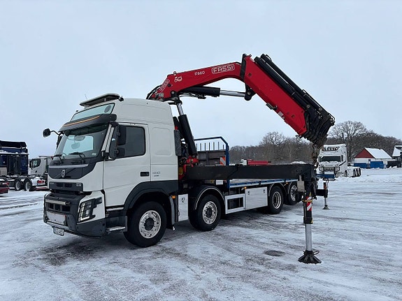 Volvo FMX 460 Bodbil 8X2 stor kran