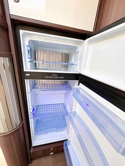 Bürstner Argos 747  Automat ACx2  ALDE 6-Bältad 7-Bäddar 15 of 28