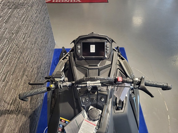 Polaris  850 RMK KHAOS 146 Slash *Ränta: 0% - 3,95%* 4 of 6