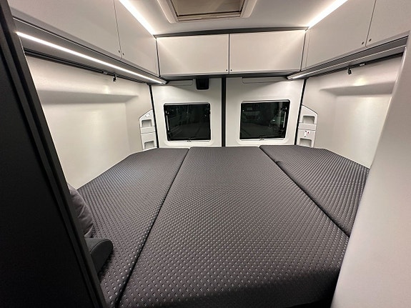 Adria Twin Supreme 600 SPB / Automat / Dieselpanna / Under 6 meter / B-körkort 17 of 20
