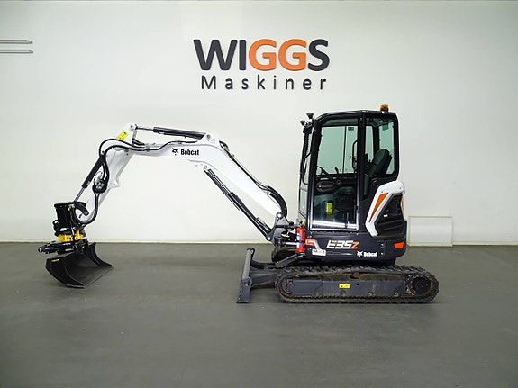 Bobcat E35Z - 23 / Engcon EC204 / Grip / Microprop MIG2