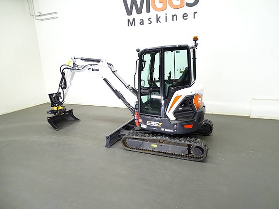 Bobcat E35Z - 23 / Engcon EC204 / Grip / Microprop MIG2 4 of 5