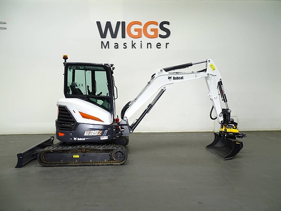 Bobcat E35Z - 23 / Engcon EC204 / Grip / Microprop MIG2 2 of 5
