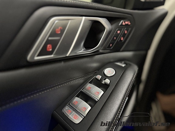 BMW X7 7 of 23