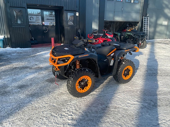 Can-Am Outlander XT-P 1000 R ABS -26 2 of 3