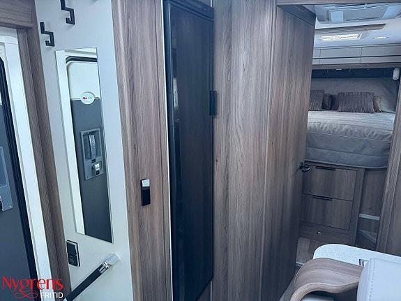 Kabe Imperial Travel Master Intergrated 790 LQB KAMPANJ 14 of 21