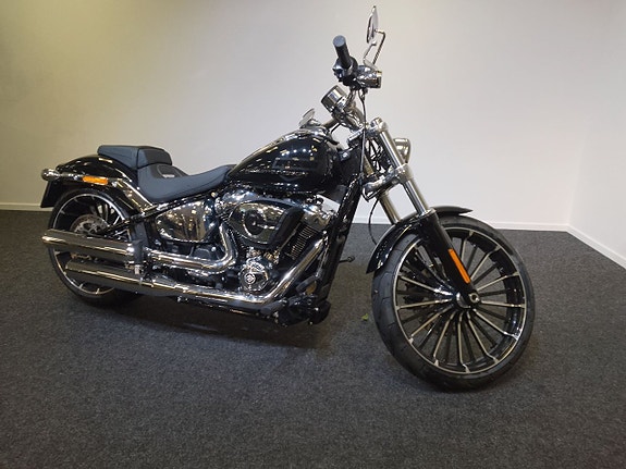 Harley-Davidson Breakout 117 /Hemleverans/Ex-demo 3 of 7