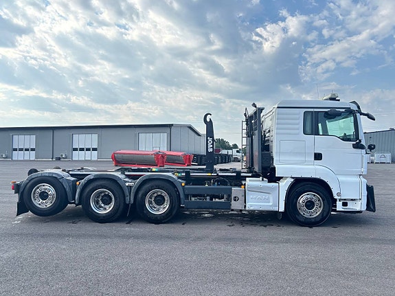 MAN TGS 35.500 Tridem Lastväxlare Plogutrustad 5 of 9