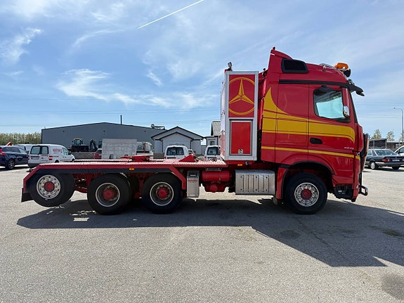 Mercedes Arocs 3258 Tungdragare 5 of 9