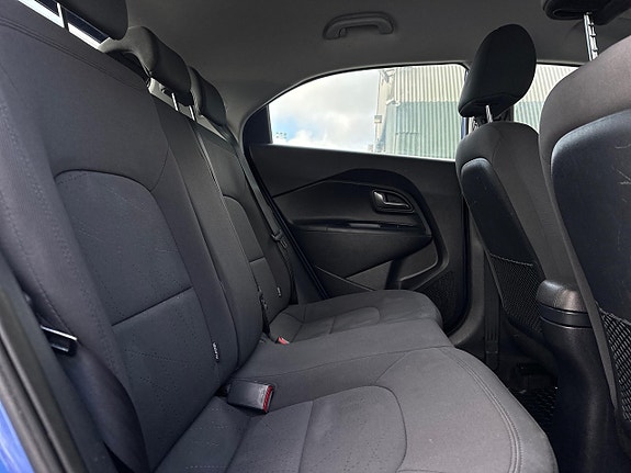 Kia Rio 15 of 18