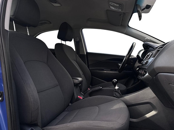 Kia Rio 13 of 18