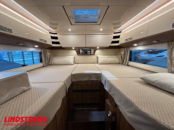 Carthago CHIC S-PLUS I50 LE IVECO 207hk Långbäddar RÄNTA 4,95% 2 of 27