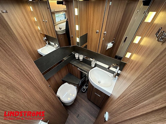 Carthago CHIC S-PLUS I50 LE IVECO 207hk Långbäddar RÄNTA 4,95% 15 of 27