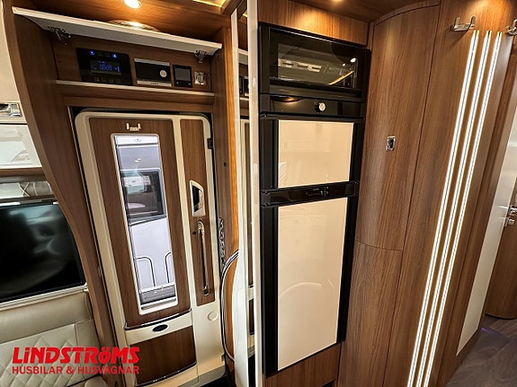 Carthago CHIC S-PLUS I50 LE IVECO 207hk Långbäddar RÄNTA 4,95% 7 of 27