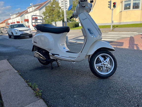 Vespa 125S