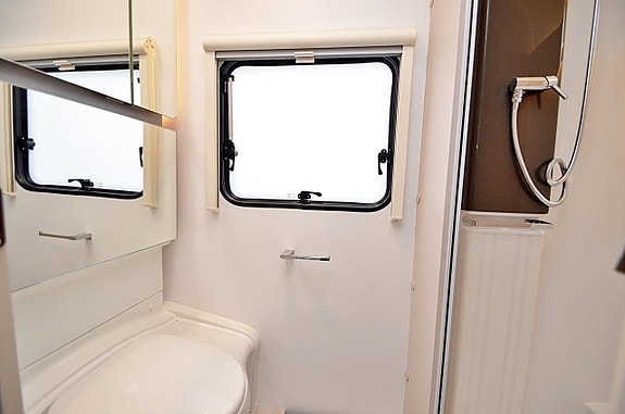 Adria 573 PT Adora, Barnkammare 23 of 24