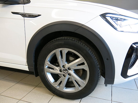 Volkswagen Taigo 25 of 25