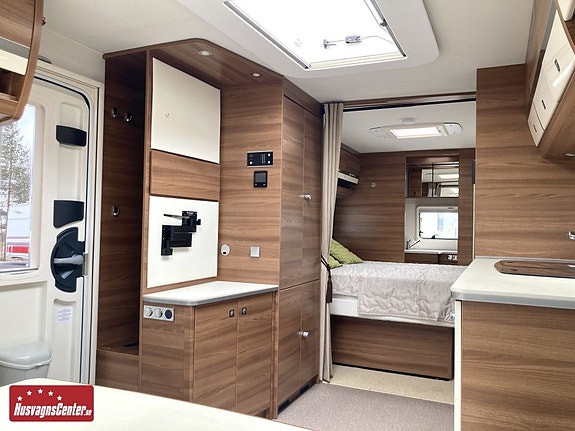 Dethleffs Nomad 650 RQT 19 of 20