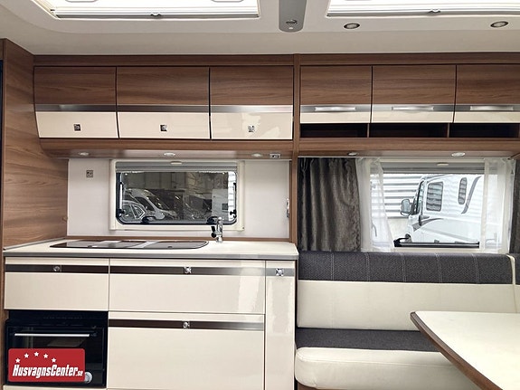 Dethleffs Nomad 650 RQT 6 of 20