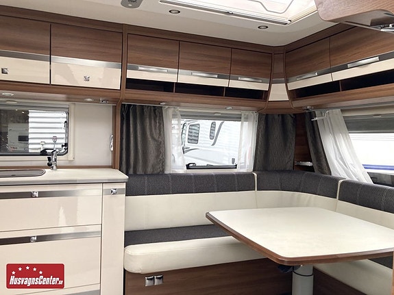 Dethleffs Nomad 650 RQT 5 of 20