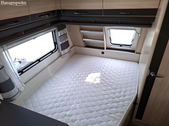 Hobby 560 KMFE DELUXE Alde, Ugn, Barnkammare 8 of 11