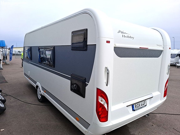 Hobby 560 KMFE DELUXE Alde, Ugn, Barnkammare 3 of 11