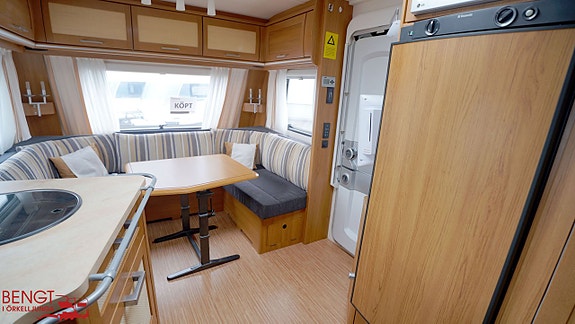Knaus Royale 560 UF | Dubbelsäng | Förtält 19 of 21