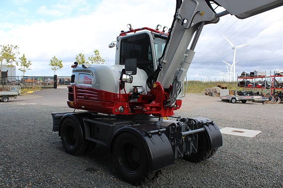 Hjulgrävare Takeuchi TB395W 4 of 12
