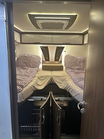 Mercedes-Benz Sprinter Frankia I 8400 GD Platin 11 of 17