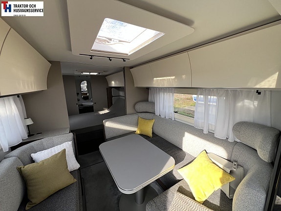 Adria ALPINA 663 HT -23 8 of 21