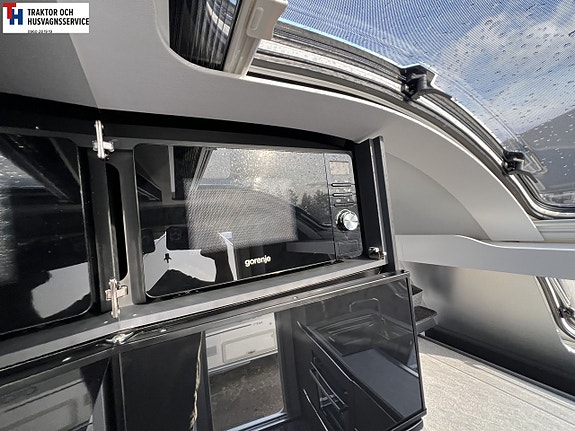 Adria ALPINA 663 HT -23 10 of 21