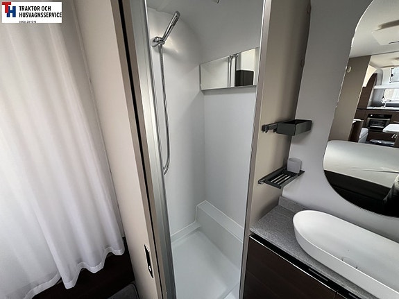 Adria ALPINA 663 HT -23 17 of 21