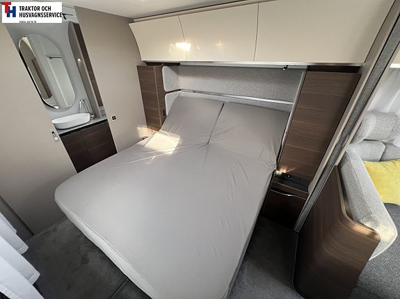 Adria ALPINA 663 HT -23 15 of 21